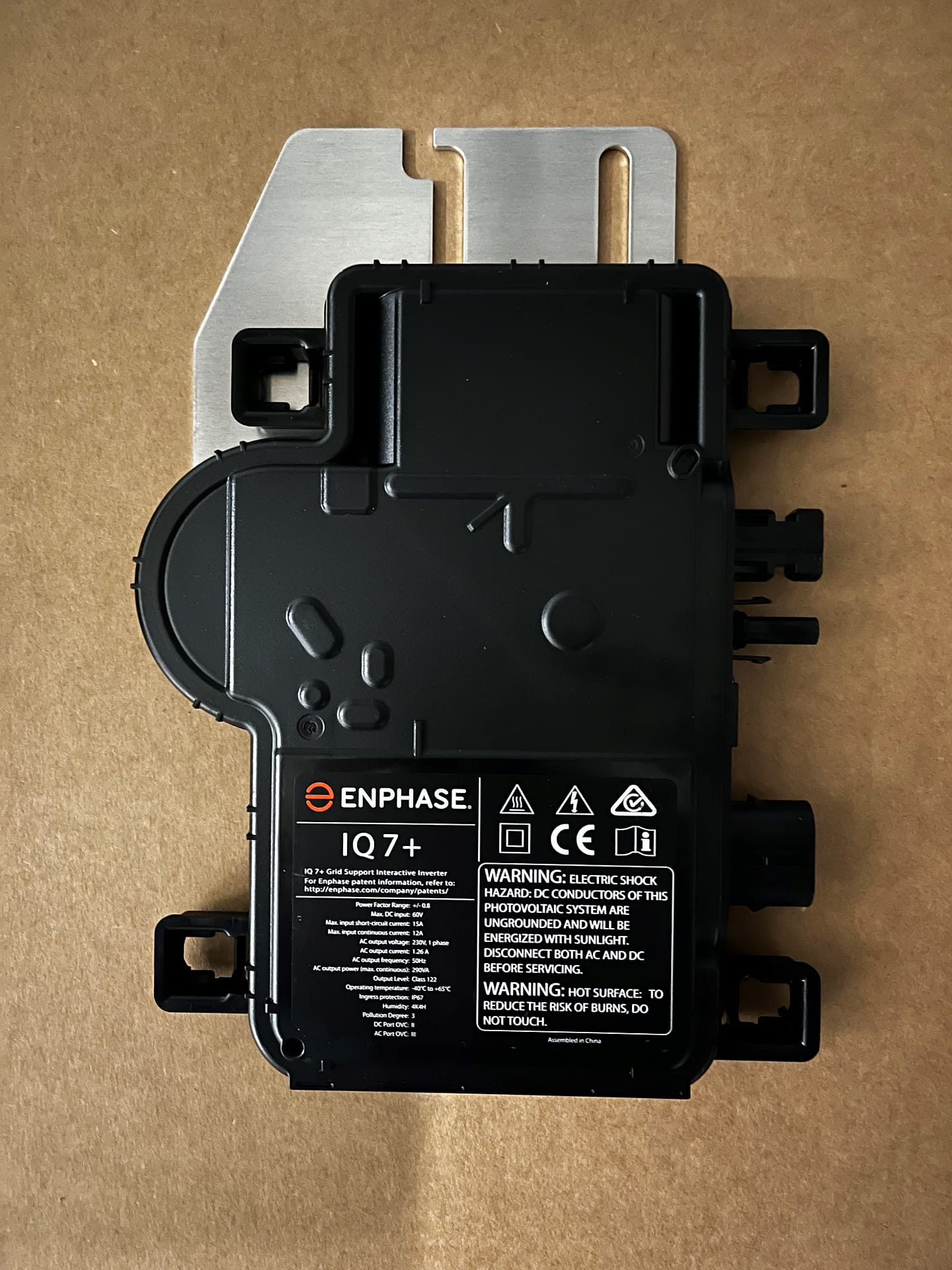 Enphase IQ7+ micro omvormer